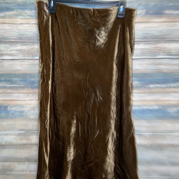 Anthropologie kelly velvet size large midi skirt - Picture 7 of 8